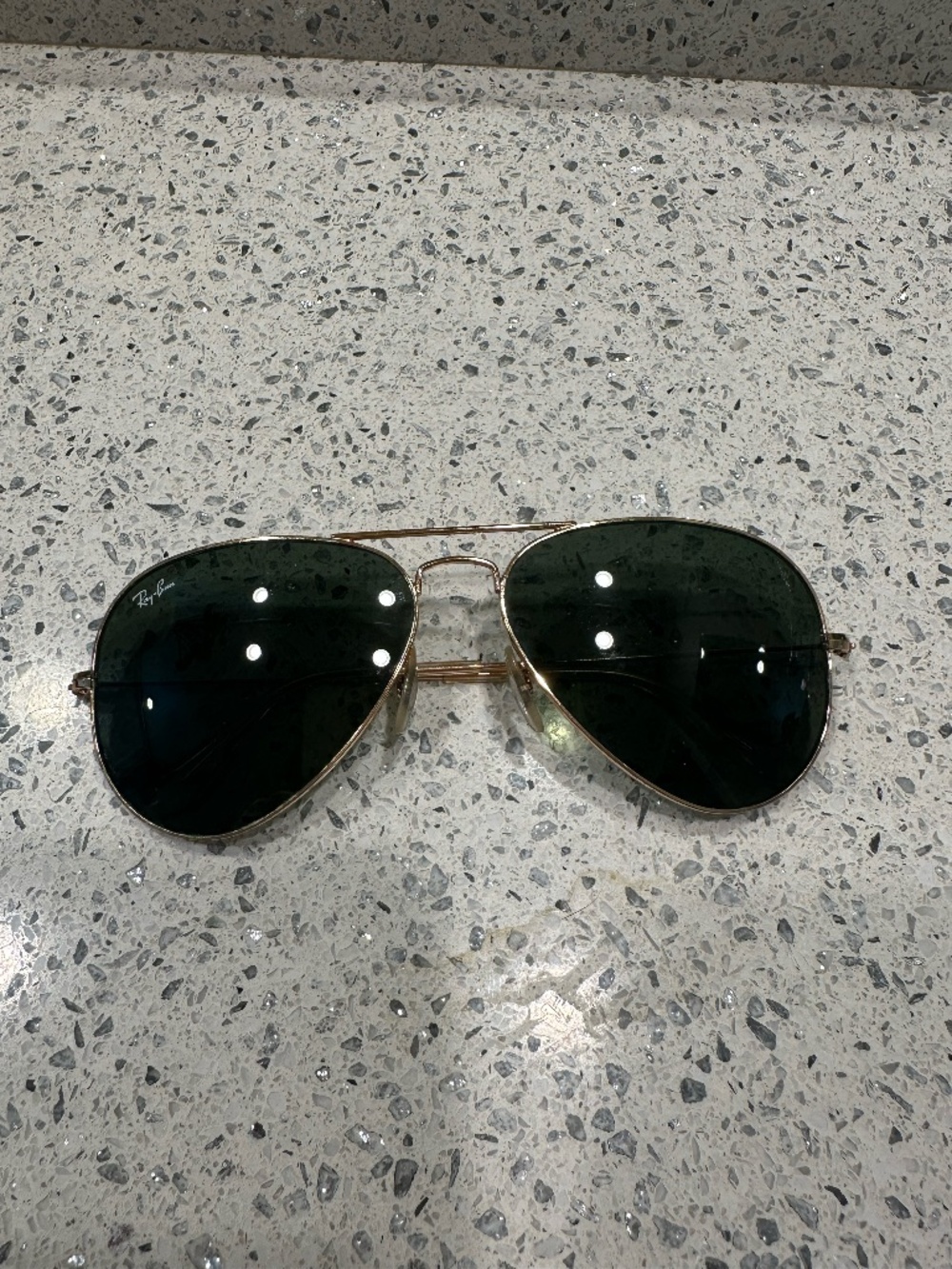 Ray-Ban Classic Aviator in Polished Arista Gold